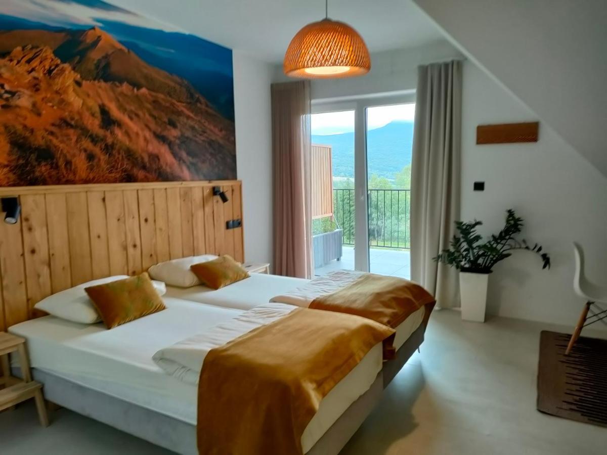 Pod Wielka Zalesiona Gora ويتلينا المظهر الخارجي الصورة